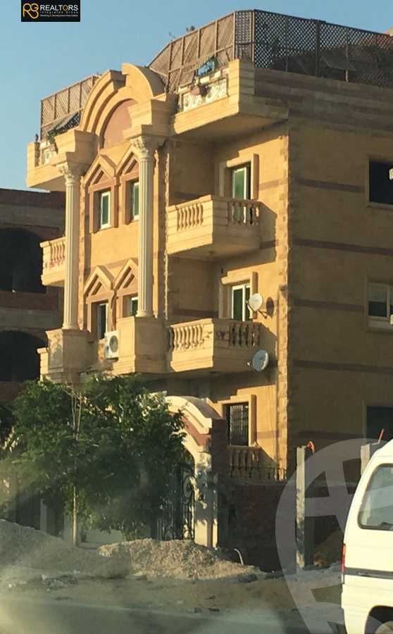 https://aqarmap.com.eg/ar/listing/4005394-for-sale-cairo-el-sheikh-zayed-city-el-hay-elasher-street-100