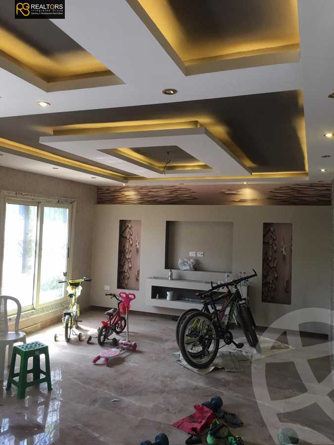https://aqarmap.com.eg/ar/listing/4005426-for-sale-cairo-el-sheikh-zayed-city-compounds-in-sheikh-zayed-el-khamayel