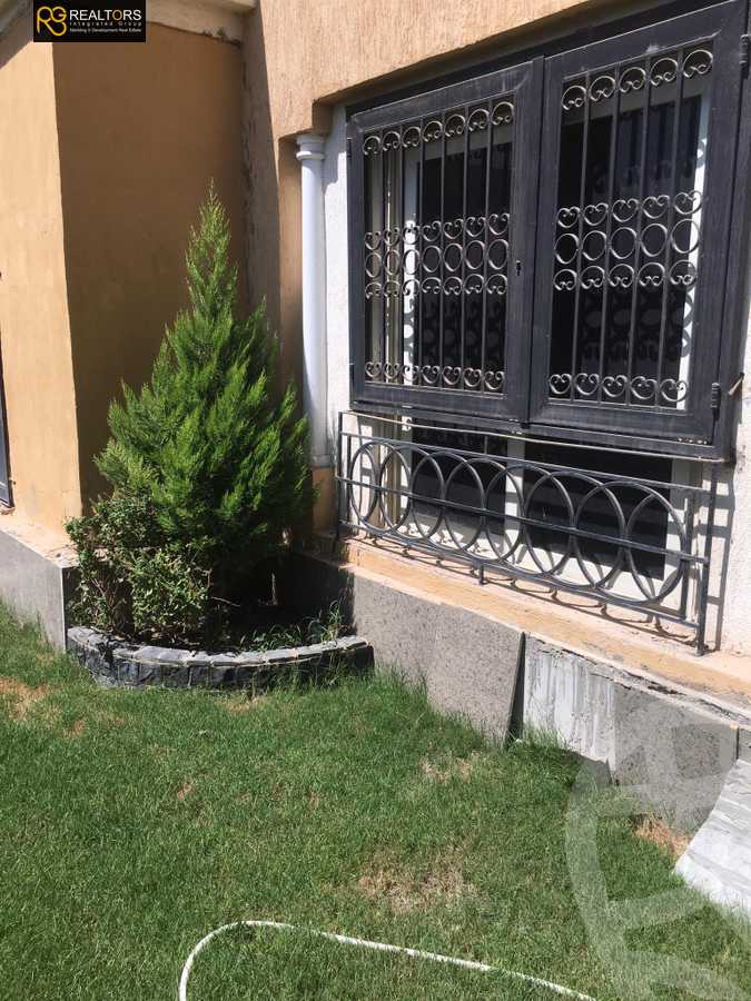 https://aqarmap.com.eg/ar/listing/4005426-for-sale-cairo-el-sheikh-zayed-city-compounds-in-sheikh-zayed-el-khamayel