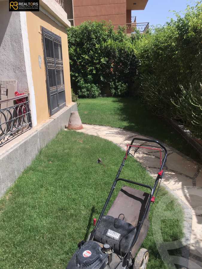 https://aqarmap.com.eg/ar/listing/4005426-for-sale-cairo-el-sheikh-zayed-city-compounds-in-sheikh-zayed-el-khamayel