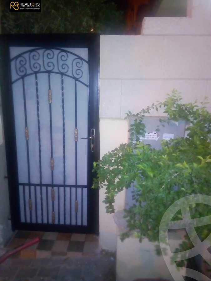 https://aqarmap.com.eg/en/listing/4005948-for-sale-cairo-el-sheikh-zayed-city-compounds