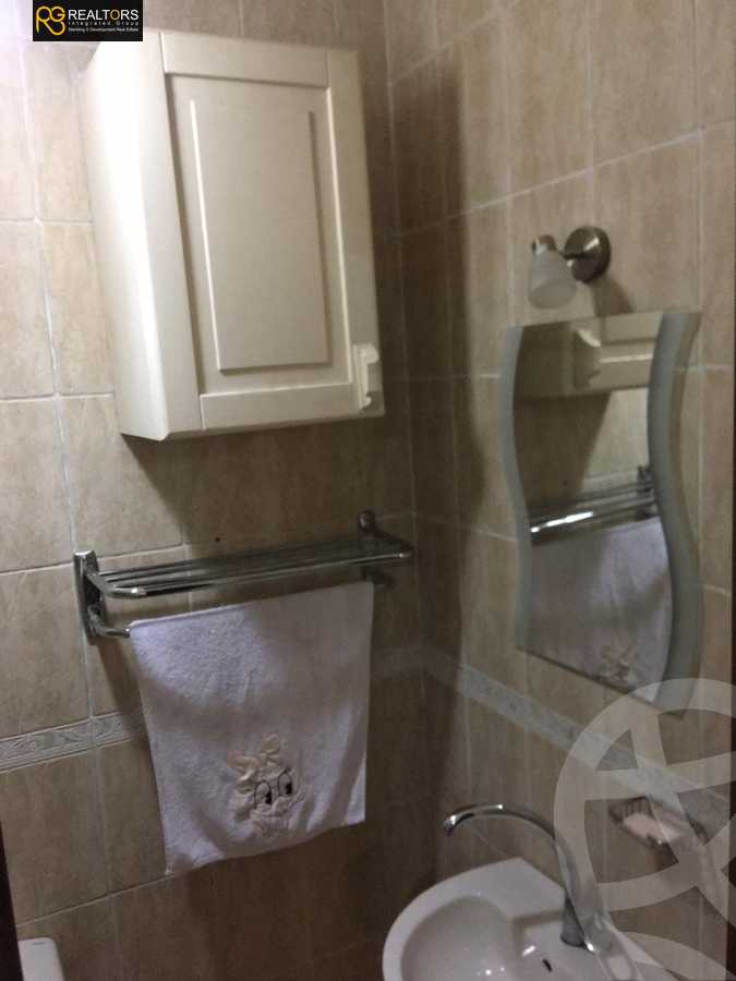 https://aqarmap.com.eg/en/listing/4005948-for-sale-cairo-el-sheikh-zayed-city-compounds