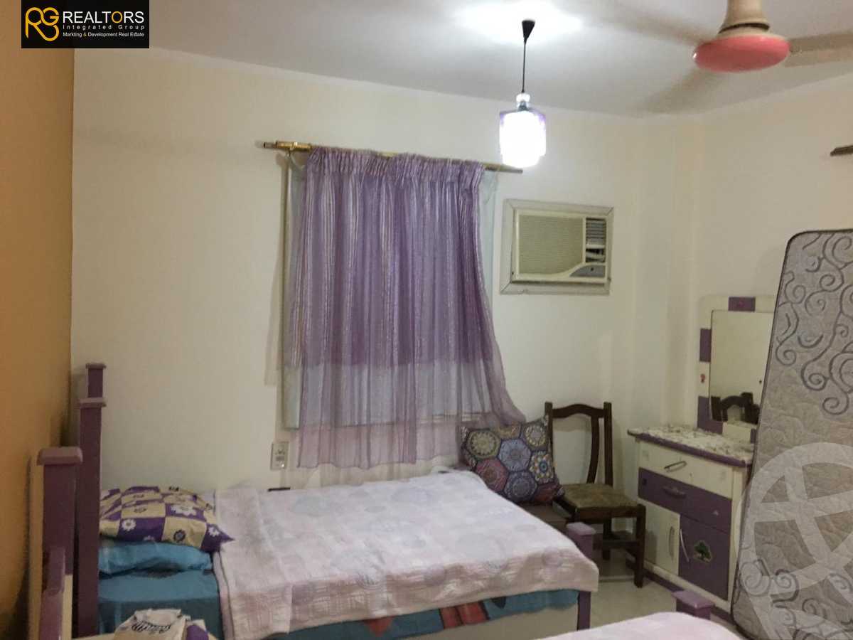 https://aqarmap.com.eg/en/listing/4005948-for-sale-cairo-el-sheikh-zayed-city-compounds