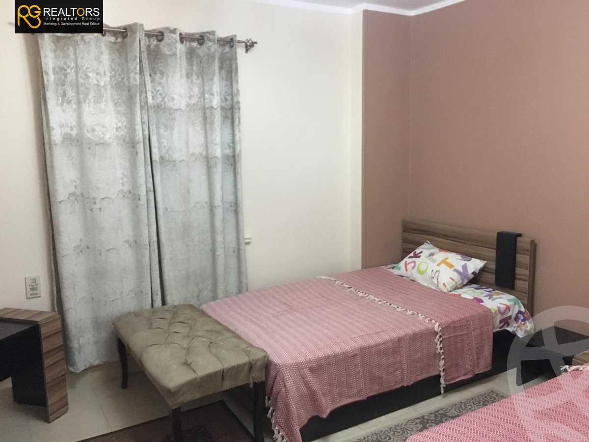 https://aqarmap.com.eg/en/listing/4005948-for-sale-cairo-el-sheikh-zayed-city-compounds