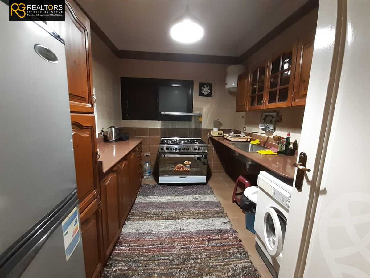 https://aqarmap.com.eg/en/listing/4005948-for-sale-cairo-el-sheikh-zayed-city-compounds