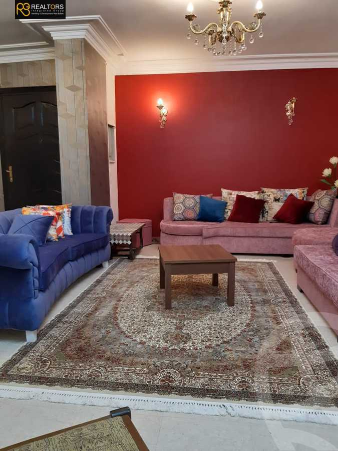 https://aqarmap.com.eg/en/listing/4005948-for-sale-cairo-el-sheikh-zayed-city-compounds