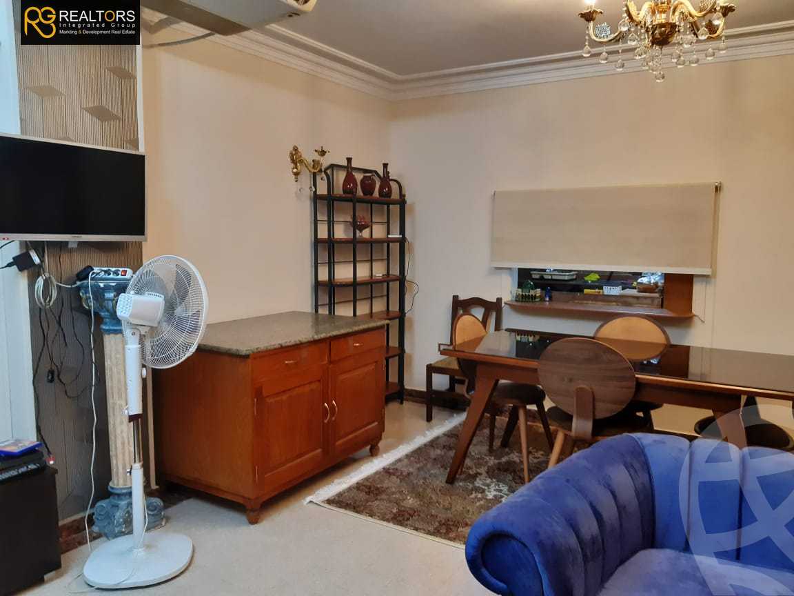 https://aqarmap.com.eg/en/listing/4005948-for-sale-cairo-el-sheikh-zayed-city-compounds