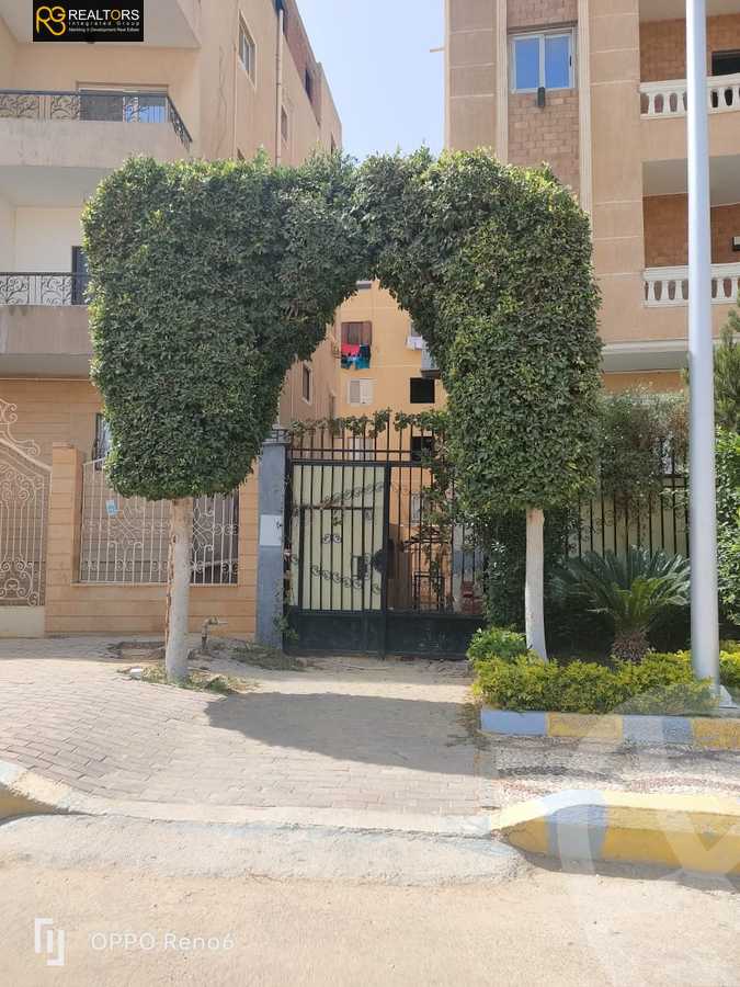 https://aqarmap.com.eg/ar/listing/4006010-for-sale-cairo-el-sheikh-zayed-city-el-hay-elthamen-lhy-lthmn