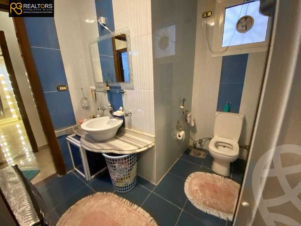 https://aqarmap.com.eg/en/listing/4017876-for-sale-cairo-el-sheikh-zayed-city-el-hay-elawel-street-23