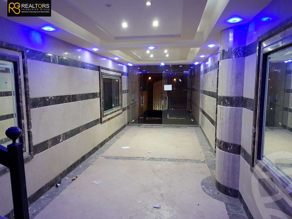 https://aqarmap.com.eg/en/listing/4029274-for-sale-cairo-6th-of-october-south-wahat