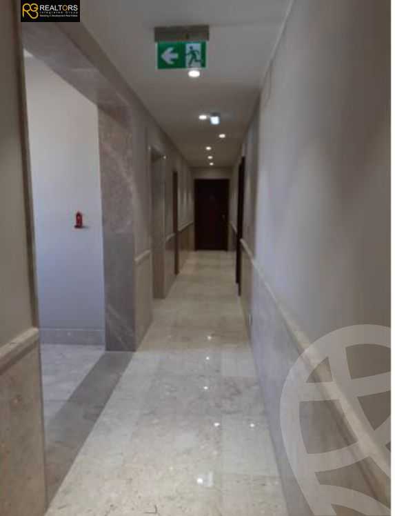 https://aqarmap.com.eg/en/listing/4029795-for-sale-cairo-6th-of-october-compound-aeon
