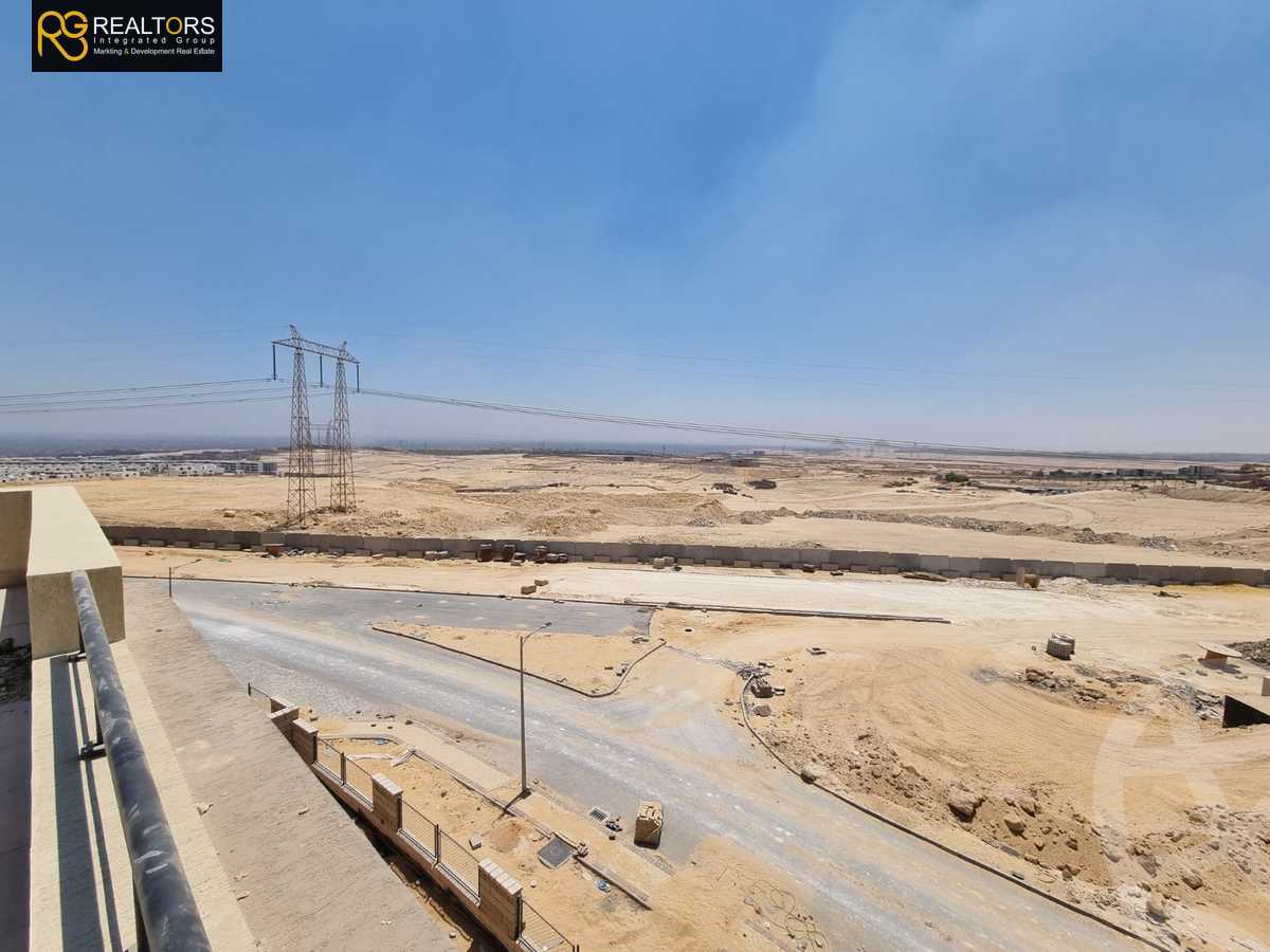 https://aqarmap.com.eg/en/listing/4029871-for-sale-cairo-6th-of-october-compound-pyramids-heights