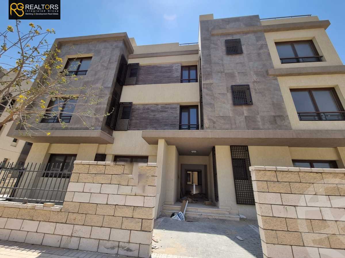 https://aqarmap.com.eg/en/listing/4029871-for-sale-cairo-6th-of-october-compound-pyramids-heights
