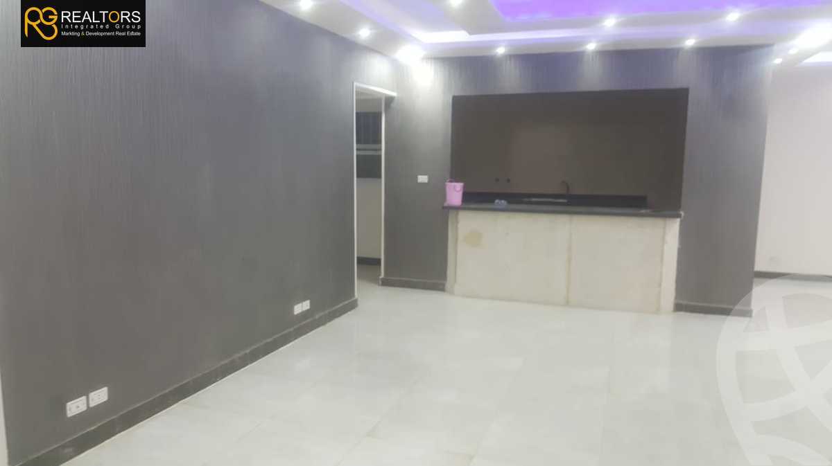 https://aqarmap.com.eg/en/listing/4031005-for-sale-cairo-6th-of-october-compound-el-bostan