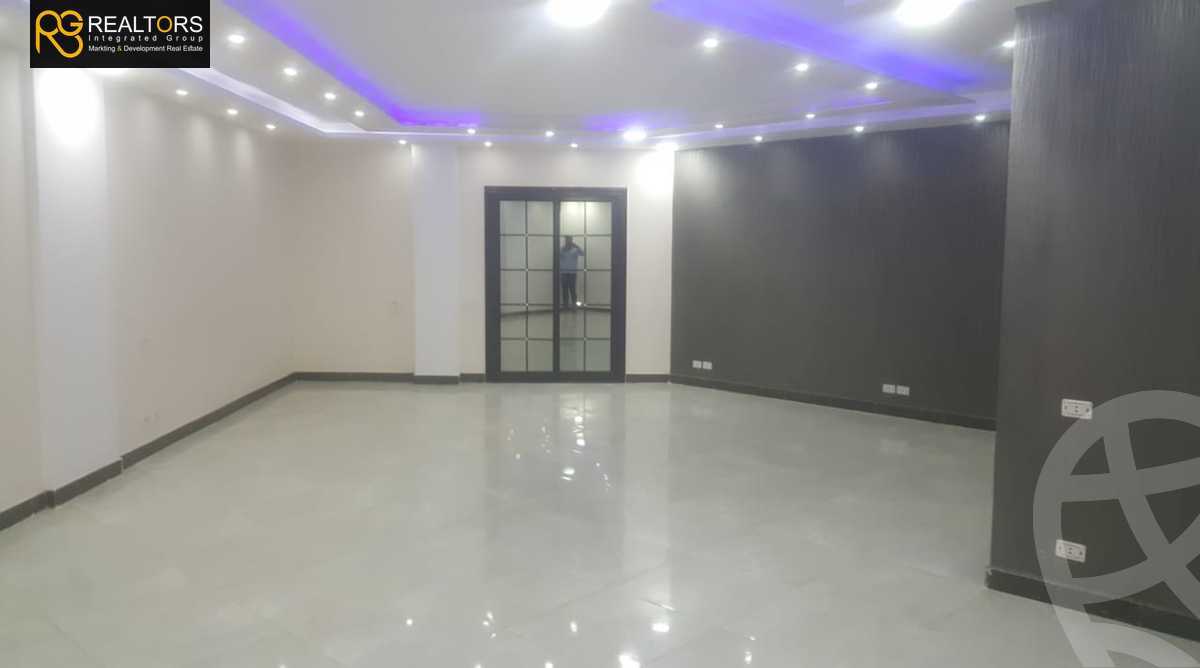 https://aqarmap.com.eg/en/listing/4031005-for-sale-cairo-6th-of-october-compound-el-bostan