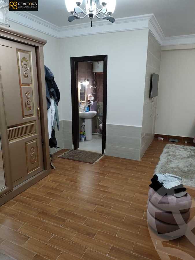 https://aqarmap.com.eg/en/listing/4032178-for-sale-cairo-el-sheikh-zayed-city-el-hay-el-khames-lhy-lkhms