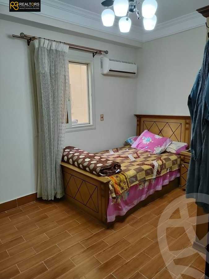 https://aqarmap.com.eg/en/listing/4032178-for-sale-cairo-el-sheikh-zayed-city-el-hay-el-khames-lhy-lkhms