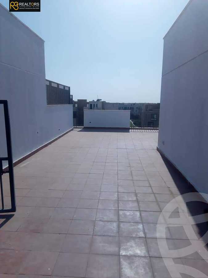 https://aqarmap.com.eg/en/listing/4032203-for-rent-cairo-el-sheikh-zayed-city-compounds-in-sheikh-zayed-the-courtyard