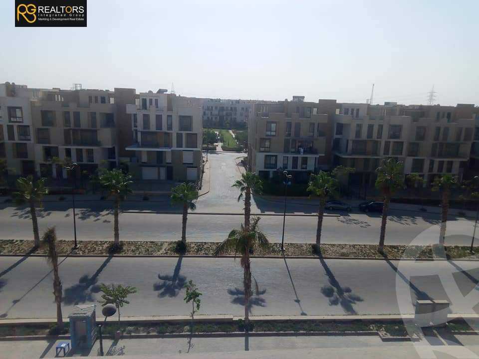https://aqarmap.com.eg/en/listing/4032203-for-rent-cairo-el-sheikh-zayed-city-compounds-in-sheikh-zayed-the-courtyard