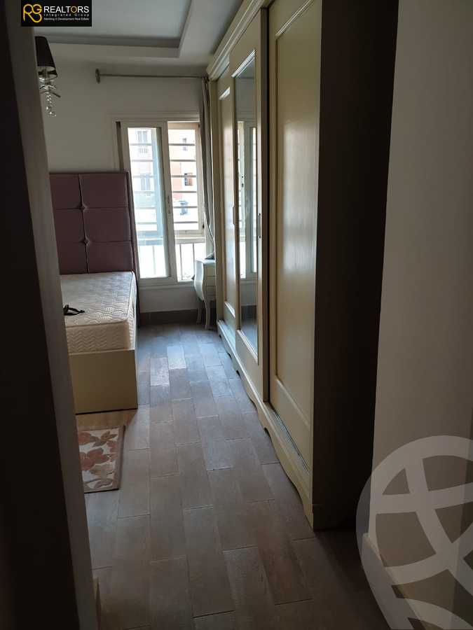 https://aqarmap.com.eg/en/listing/4043215-for-sale-cairo-6th-of-october-compound-garden-hills