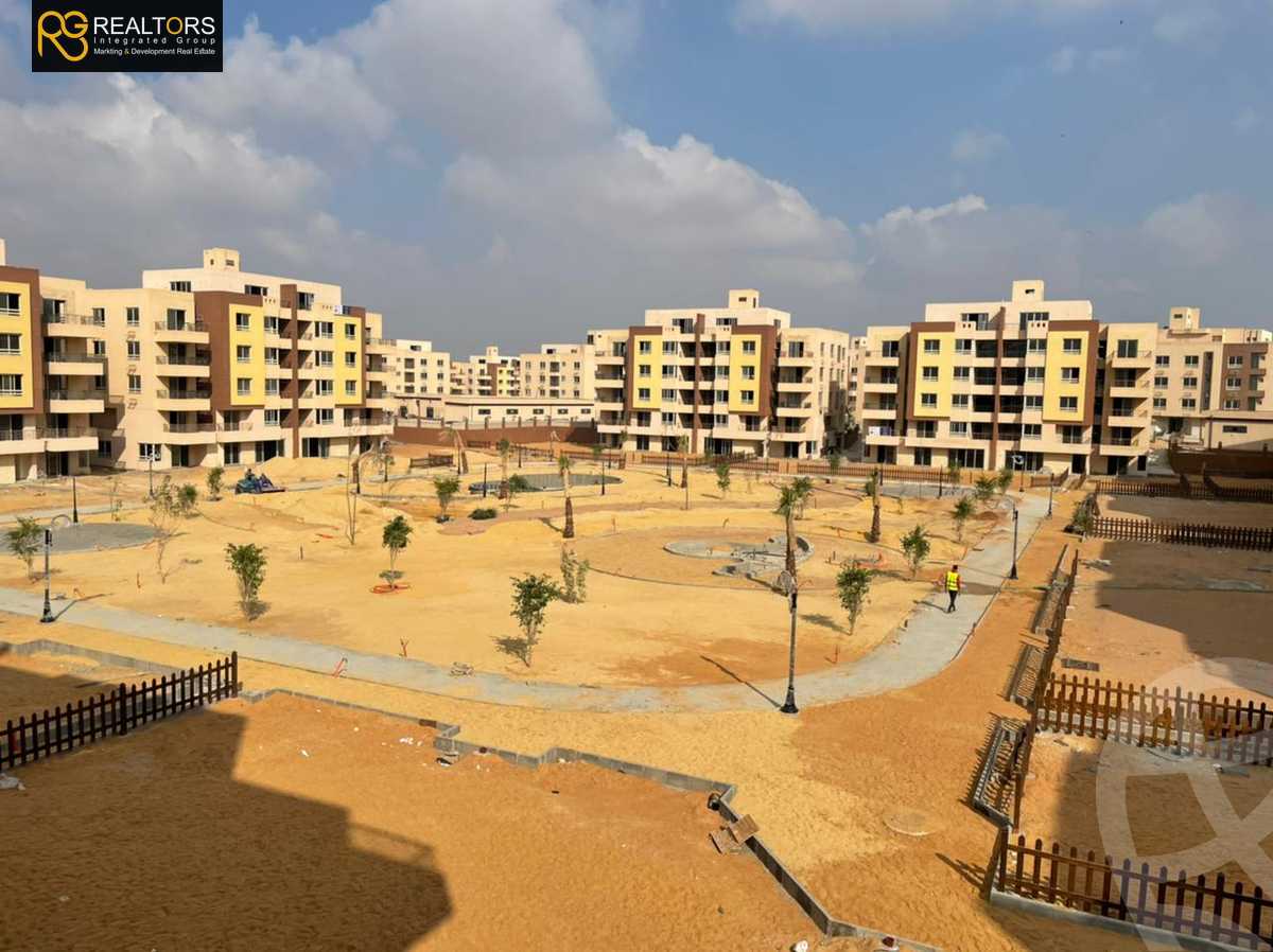 https://aqarmap.com.eg/en/listing/4043294-for-sale-cairo-6th-of-october-compound-promenade-residence