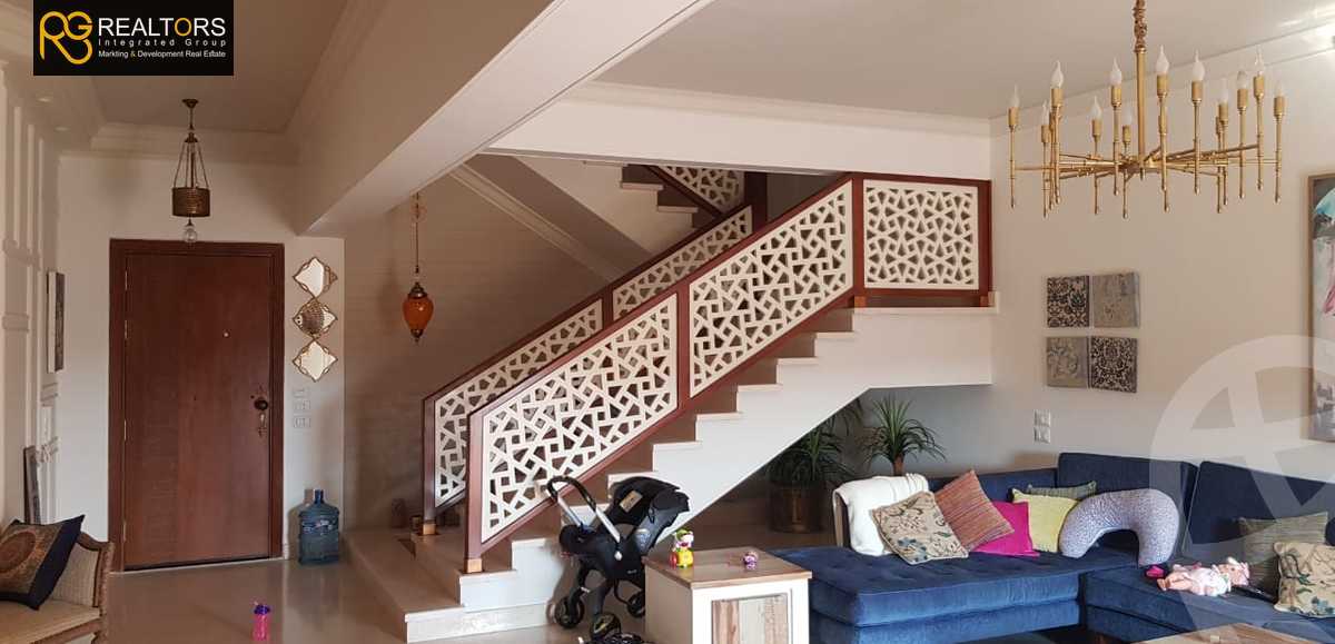 https://aqarmap.com.eg/en/listing/4043503-for-sale-cairo-el-sheikh-zayed-city-compounds-in-sheikh-zayed-jewar