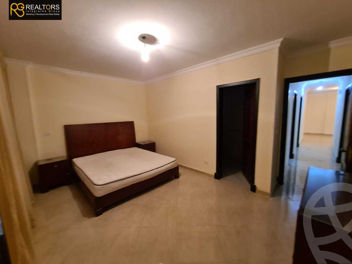 https://aqarmap.com.eg/ar/listing/4045927-for-sale-cairo-el-sheikh-zayed-city-compounds-dr-msr