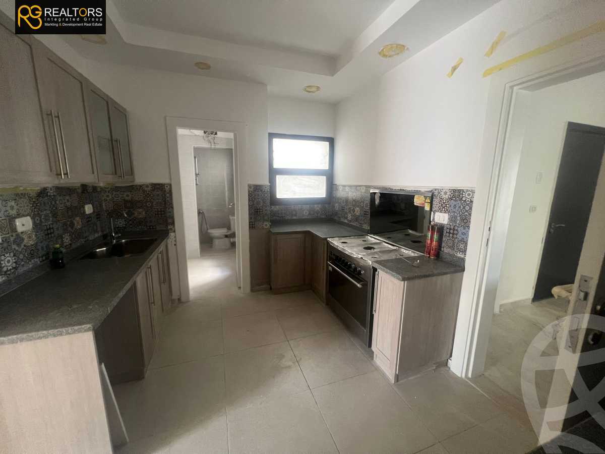 https://aqarmap.com.eg/ar/listing/4053792-for-rent-cairo-el-sheikh-zayed-city-compounds-in-sheikh-zayed-the-courtyard