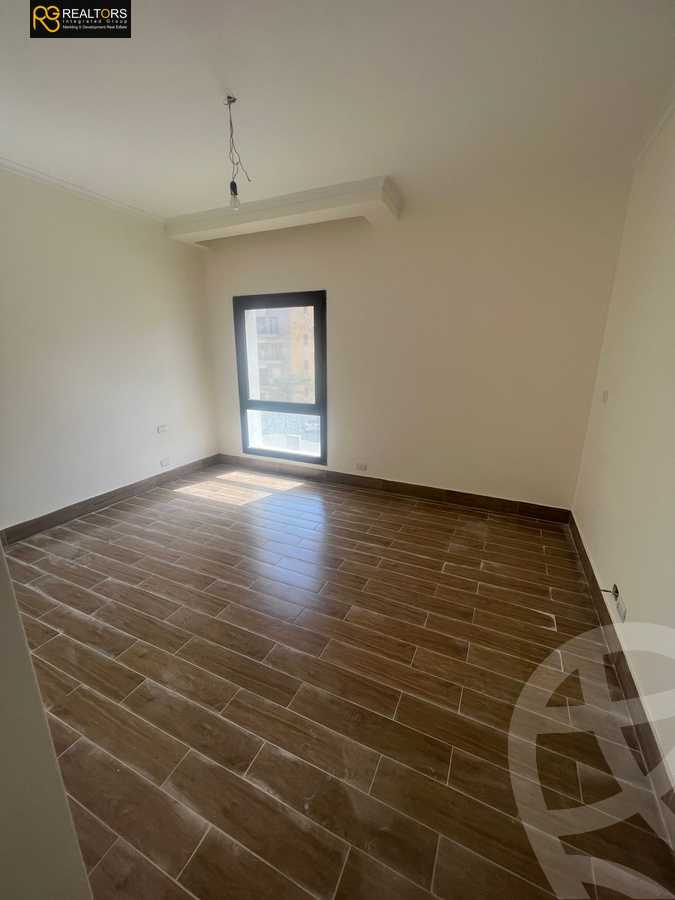 https://aqarmap.com.eg/ar/listing/4053792-for-rent-cairo-el-sheikh-zayed-city-compounds-in-sheikh-zayed-the-courtyard