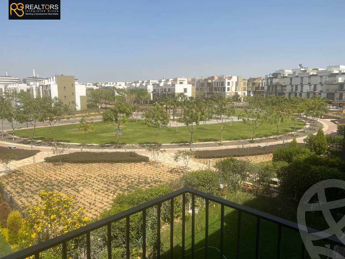 https://aqarmap.com.eg/ar/listing/4053792-for-rent-cairo-el-sheikh-zayed-city-compounds-in-sheikh-zayed-the-courtyard