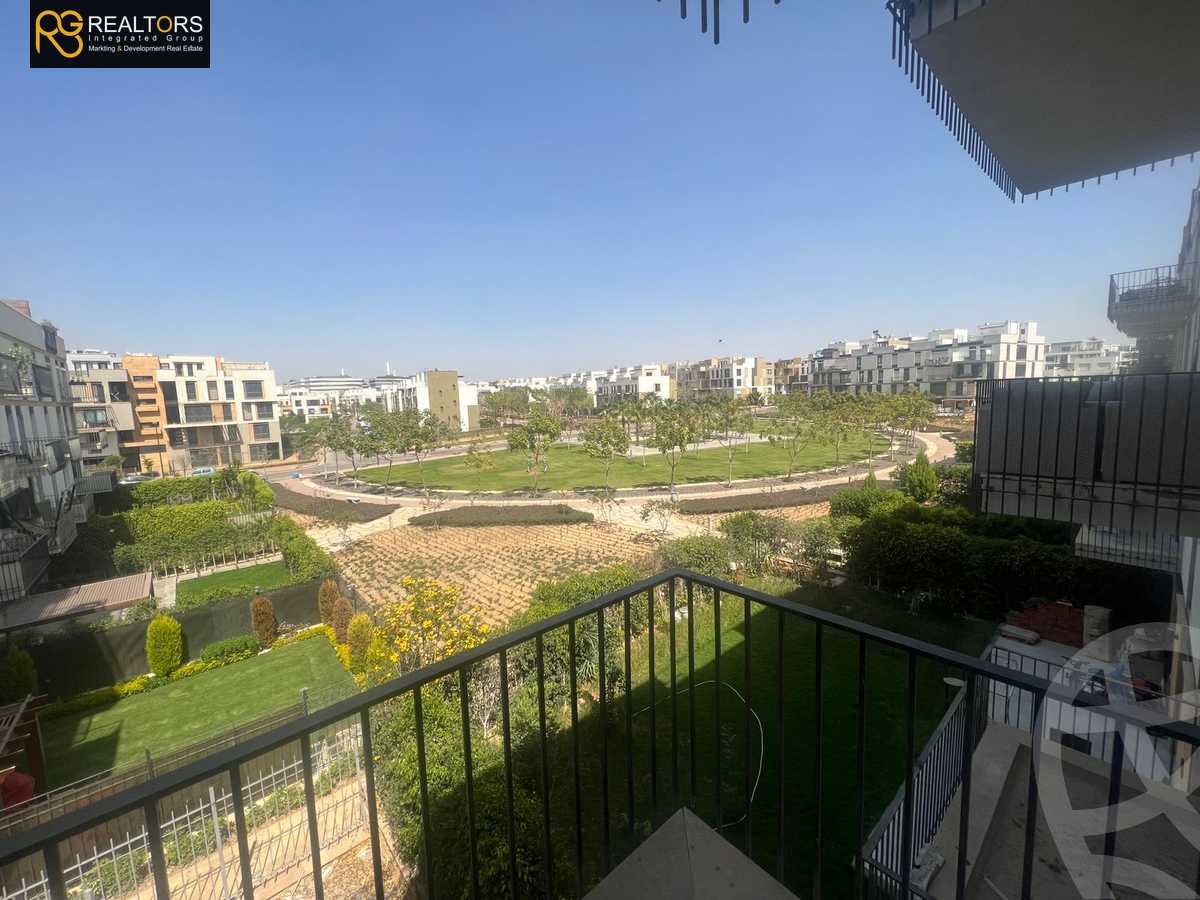 https://aqarmap.com.eg/ar/listing/4053792-for-rent-cairo-el-sheikh-zayed-city-compounds-in-sheikh-zayed-the-courtyard
