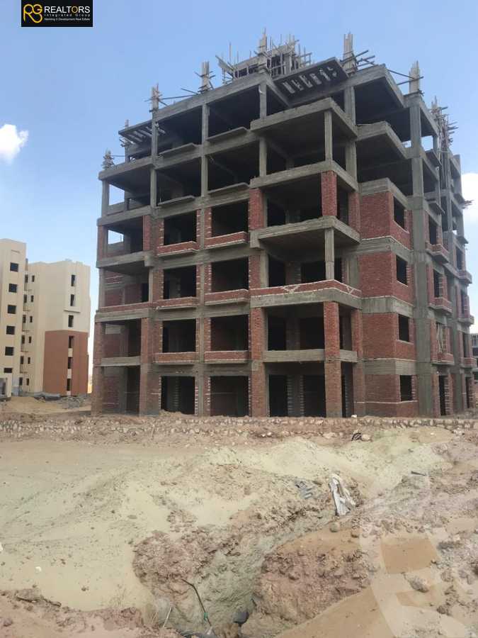 https://aqarmap.com.eg/en/listing/4054228-for-sale-cairo-6th-of-october-compound-garden-hills