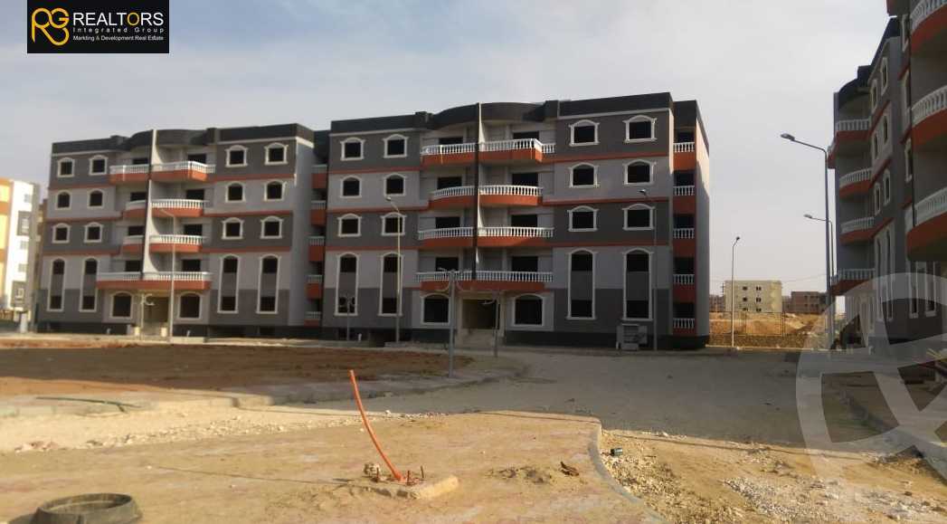 https://aqarmap.com.eg/en/listing/4054319-for-sale-cairo-new-cairo-compounds