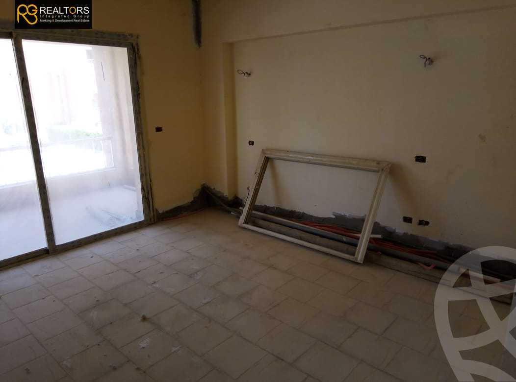 https://aqarmap.com.eg/en/listing/4055109-for-sale-cairo-6th-of-october-compound-garden-hills
