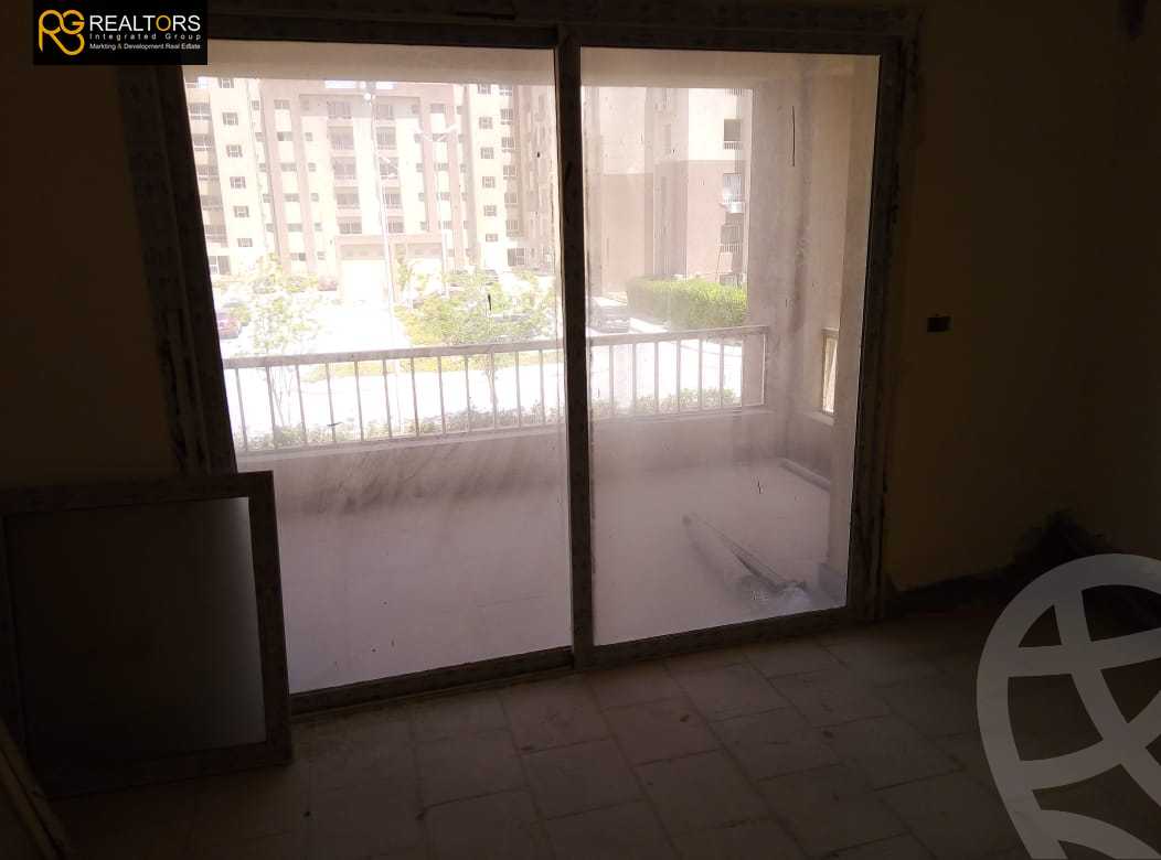 https://aqarmap.com.eg/en/listing/4055109-for-sale-cairo-6th-of-october-compound-garden-hills