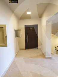 https://aqarmap.com.eg/ar/listing/4055712-for-sale-cairo-6th-of-october-compound-october-plaza