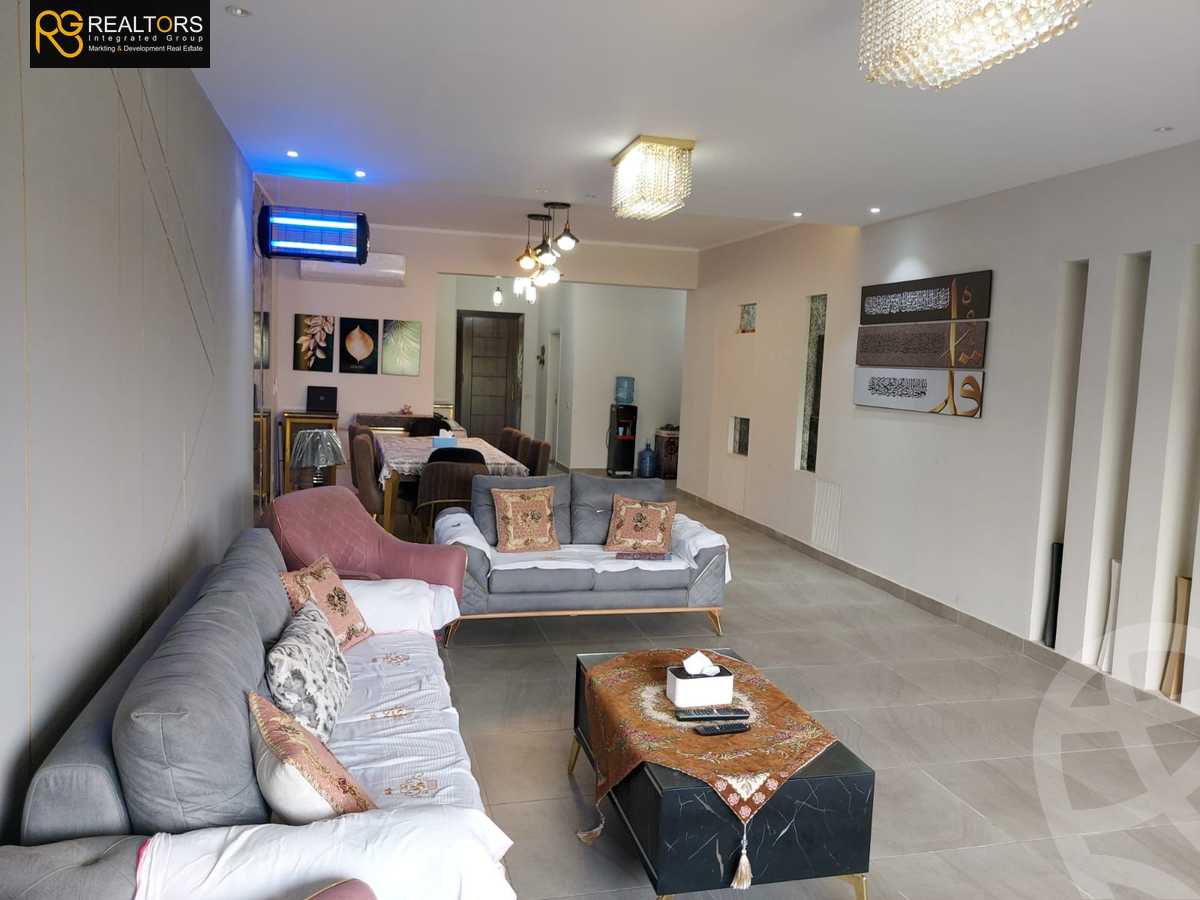 https://aqarmap.com.eg/ar/listing/4055978-for-rent-cairo-6th-of-october-compound-the-crown