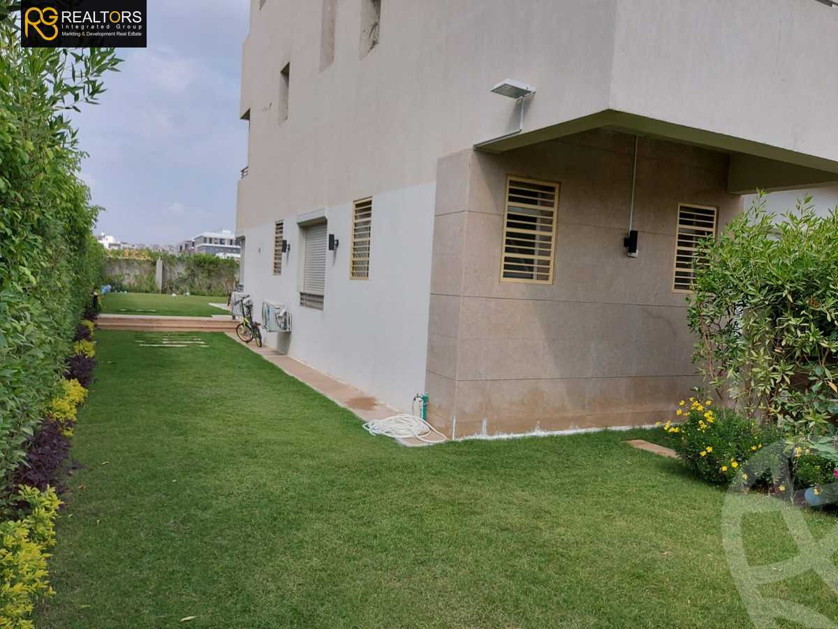 https://aqarmap.com.eg/ar/listing/4055978-for-rent-cairo-6th-of-october-compound-the-crown