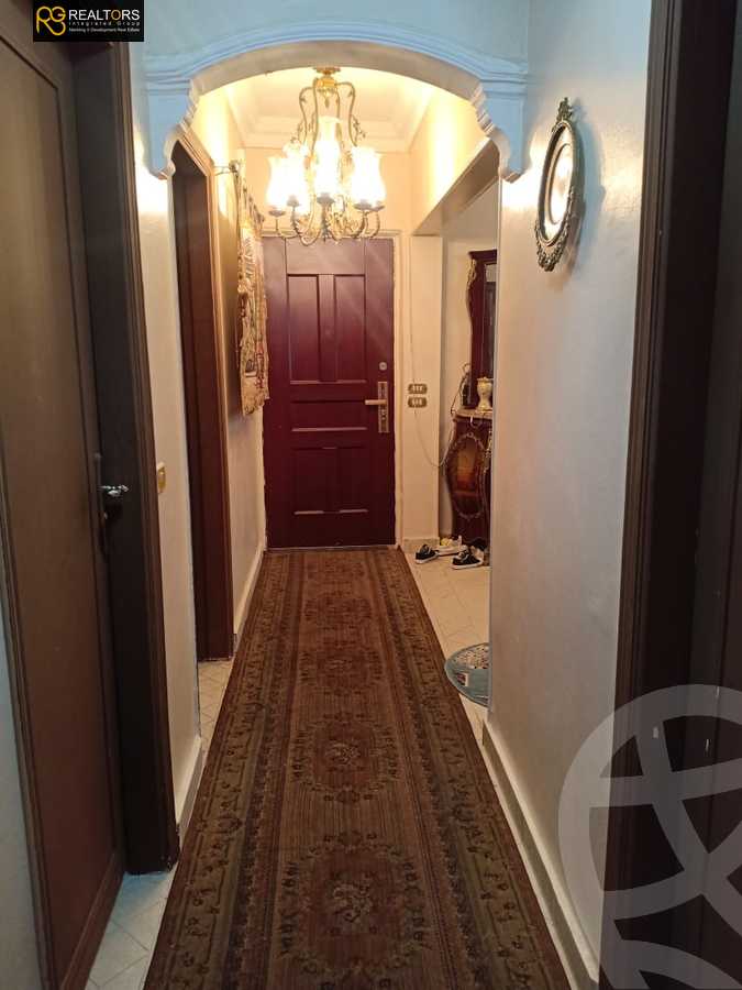 https://aqarmap.com.eg/ar/listing/4056052-for-sale-cairo-el-sheikh-zayed-city-compounds-in-sheikh-zayed-hadayek-el-mohandiseen