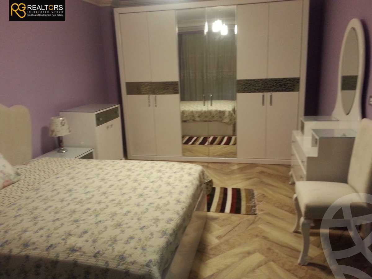 https://aqarmap.com.eg/en/listing/4056210-for-sale-cairo-el-sheikh-zayed-city-compounds-in-sheikh-zayed-zayed-dunes