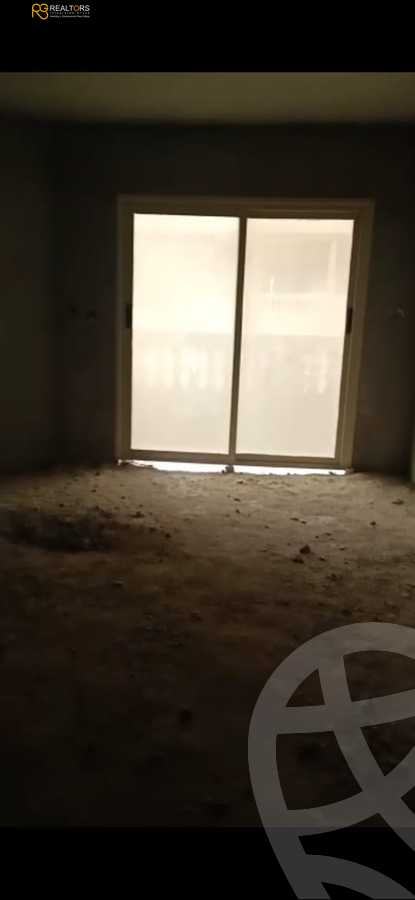 https://aqarmap.com.eg/en/listing/4056858-for-sale-cairo-6th-of-october-south-wahat