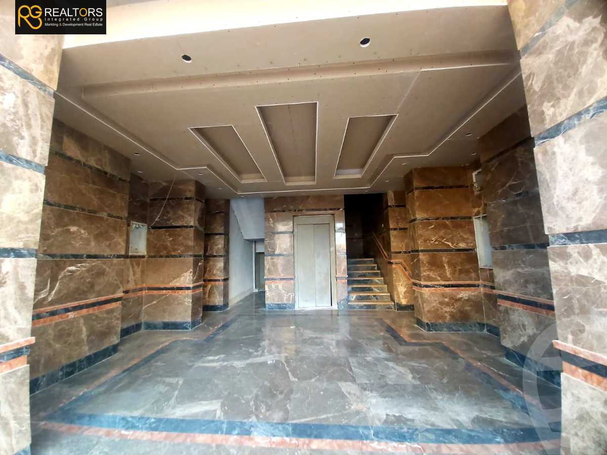 https://aqarmap.com.eg/en/listing/4087110-for-sale-cairo-6th-of-october-compounds-bhy