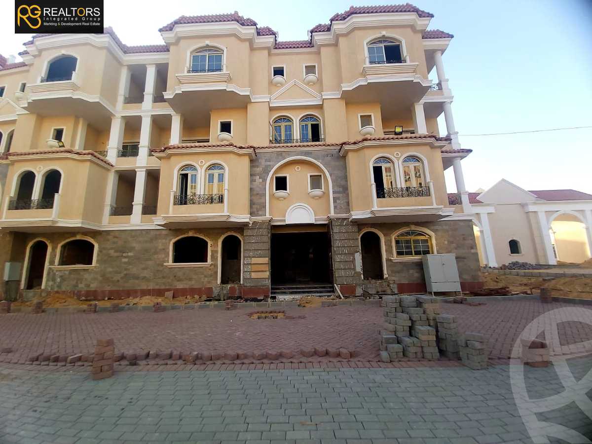 https://aqarmap.com.eg/en/listing/4087110-for-sale-cairo-6th-of-october-compounds-bhy