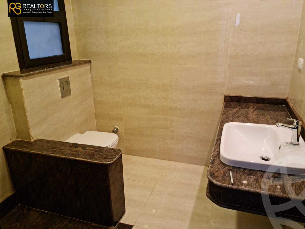 https://aqarmap.com.eg/en/listing/4087204-for-rent-cairo-el-sheikh-zayed-city-compounds-in-sheikh-zayed-the-courtyard