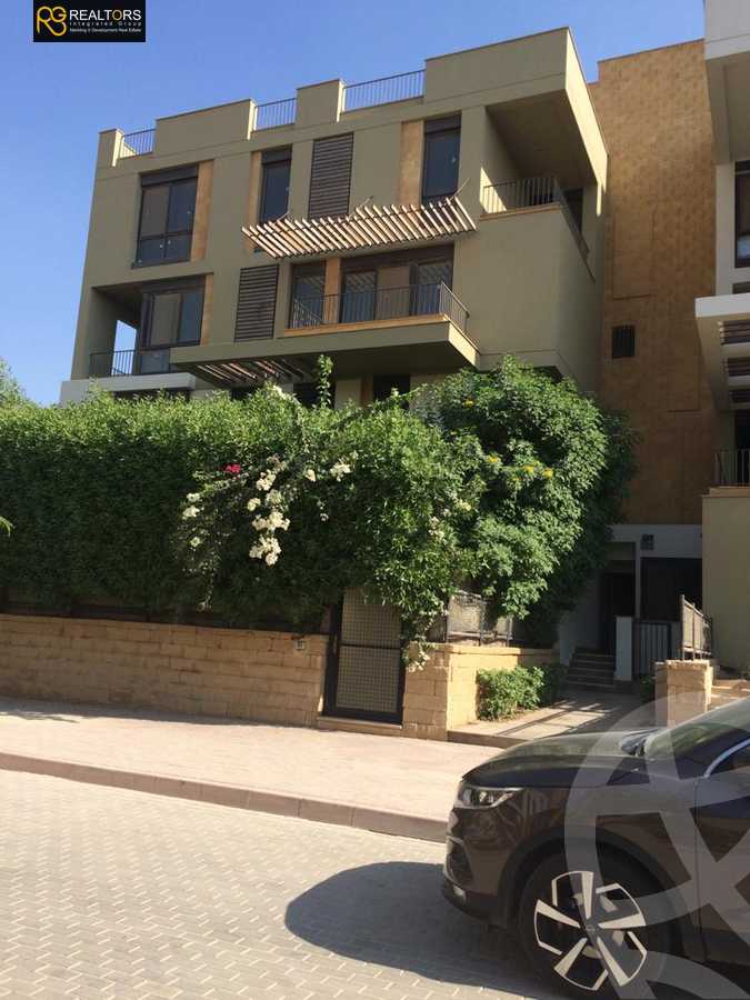 https://aqarmap.com.eg/en/listing/4090710-for-sale-cairo-el-sheikh-zayed-city-compounds-kmbwnd-wyst-twn-swdyk