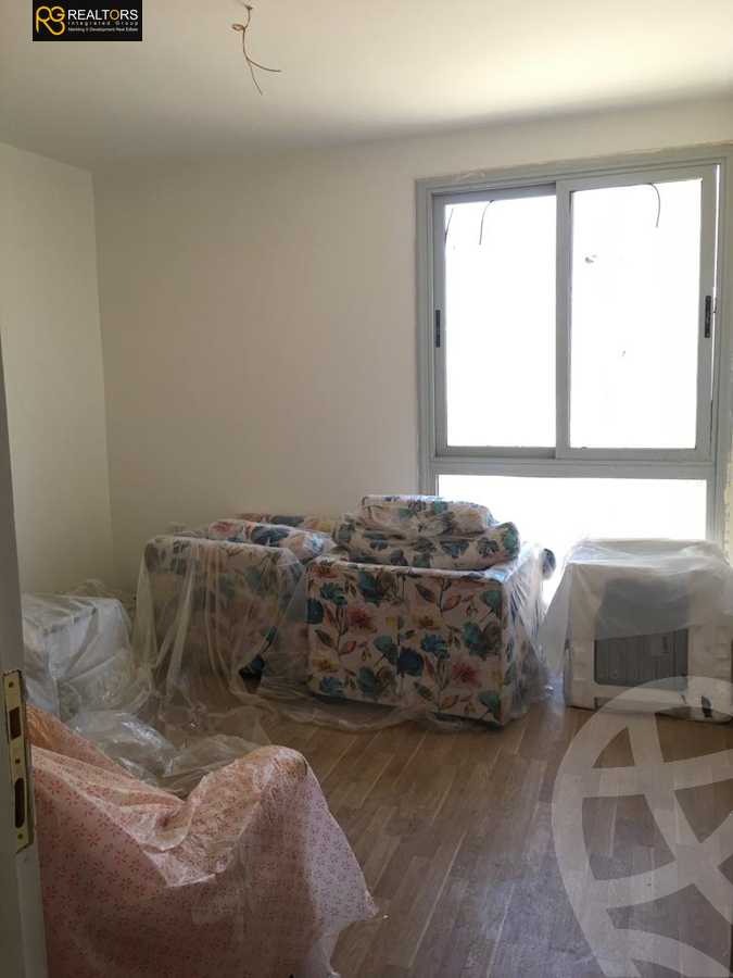 https://aqarmap.com.eg/ar/listing/4093326-for-sale-cairo-6th-of-october-compound-creek-park