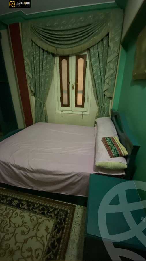 https://aqarmap.com.eg/en/listing/4093356-for-rent-cairo-el-sheikh-zayed-city-el-hay-el-thaleth-ashaer-area-1-el-salam-st