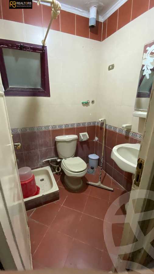 https://aqarmap.com.eg/en/listing/4093356-for-rent-cairo-el-sheikh-zayed-city-el-hay-el-thaleth-ashaer-area-1-el-salam-st