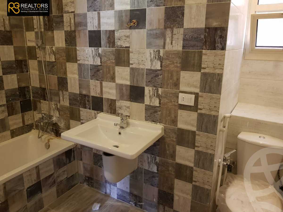 https://aqarmap.com.eg/en/listing/4093377-for-sale-cairo-el-sheikh-zayed-city-compounds-in-sheikh-zayed-zayed-dunes