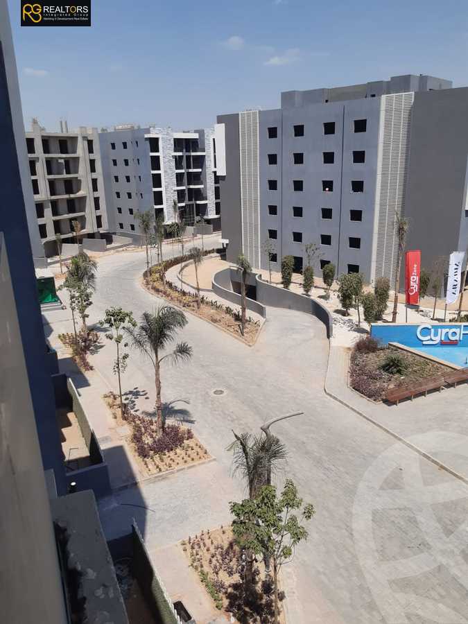 https://aqarmap.com.eg/en/listing/4093650-for-sale-cairo-6th-of-october-compound-sun-capital
